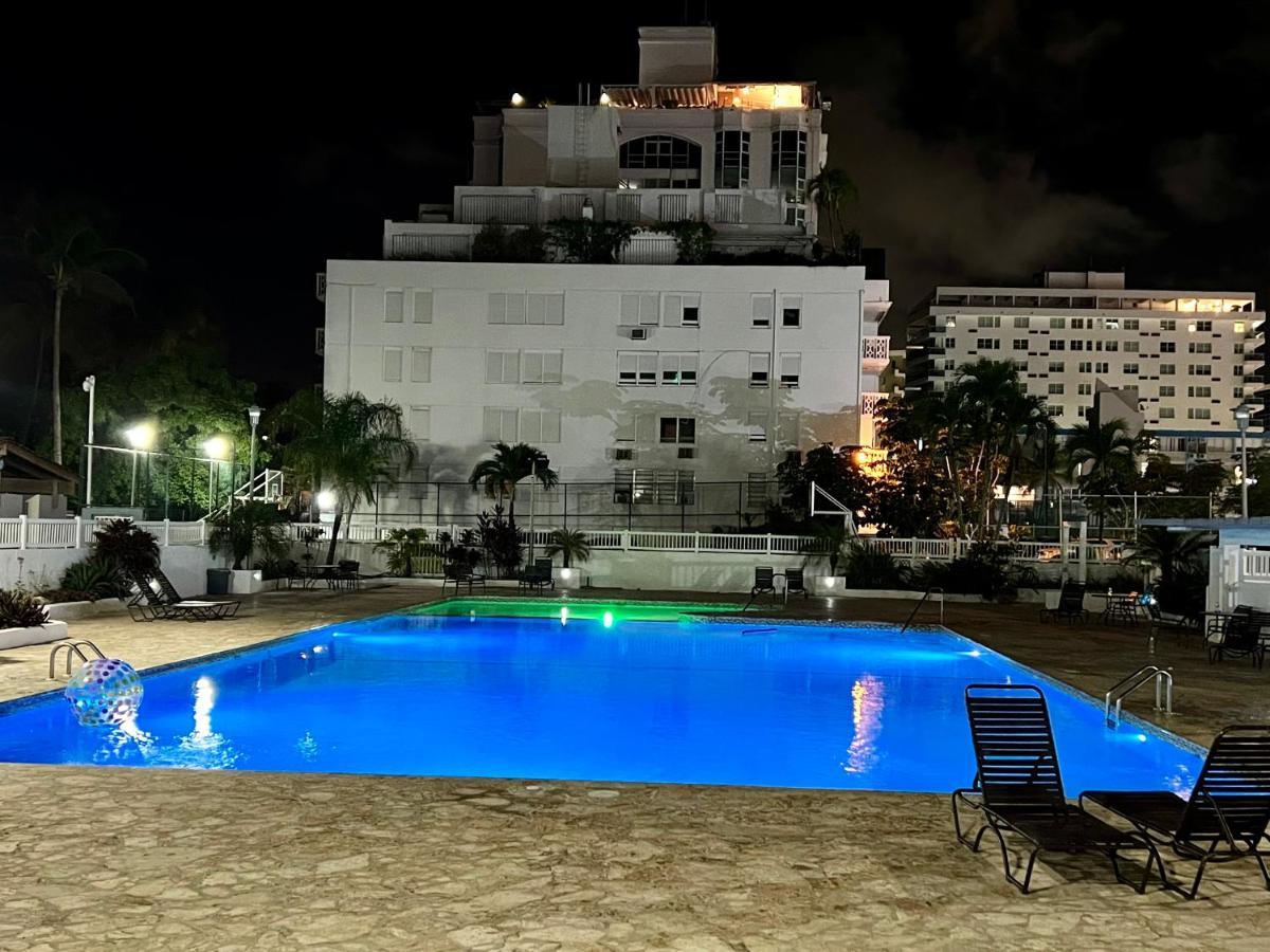 Beachfront Tropical Tantra Apartment 圣胡安 外观 照片