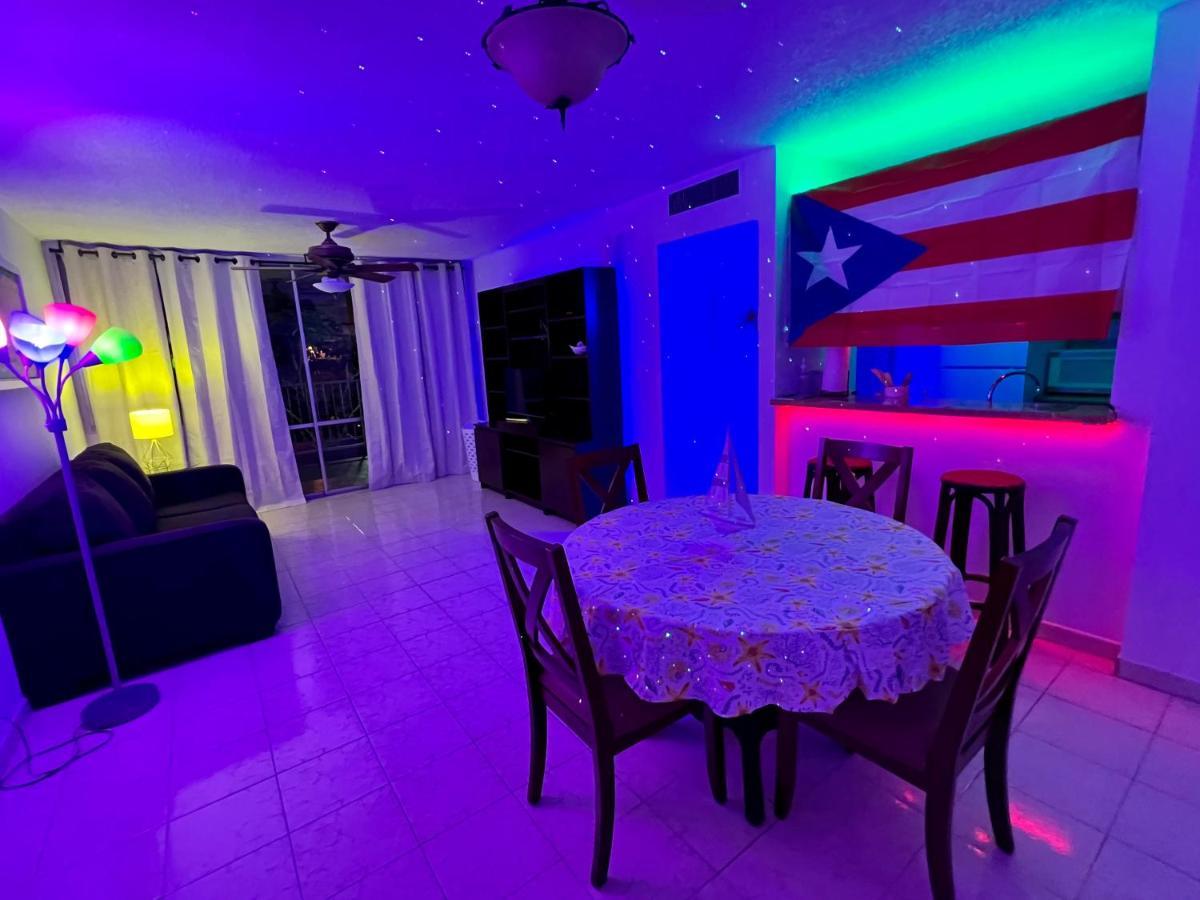Beachfront Tropical Tantra Apartment 圣胡安 外观 照片