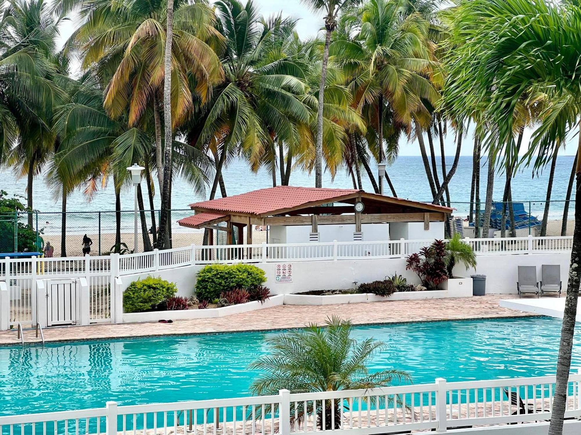 Beachfront Tropical Tantra Apartment 圣胡安 外观 照片